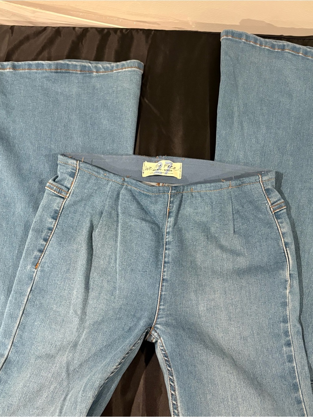 We the Free Free People Boho Y2K 70s Bell Bottom Flare Festival Jeans Sz 27